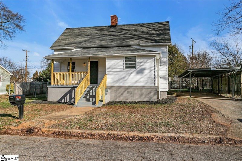 Property image 2 at 18 Norwood Street, Greenville, SC 29611