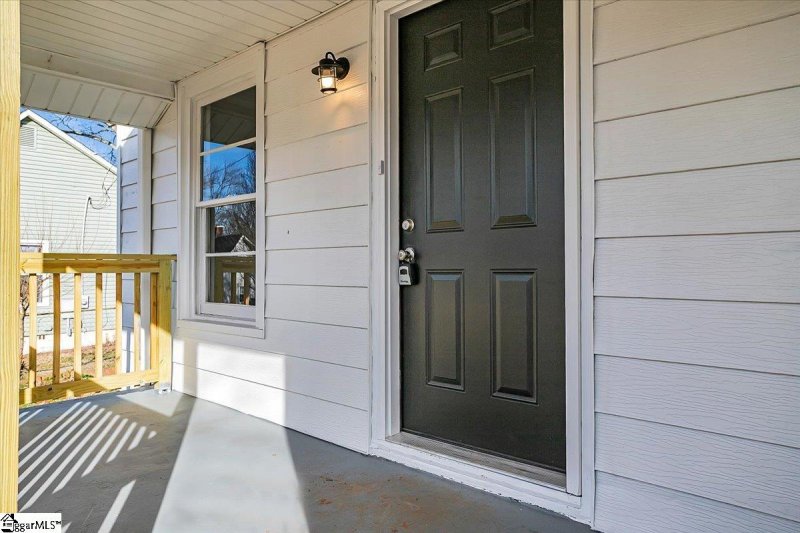 Property image 3 at 18 Norwood Street, Greenville, SC 29611