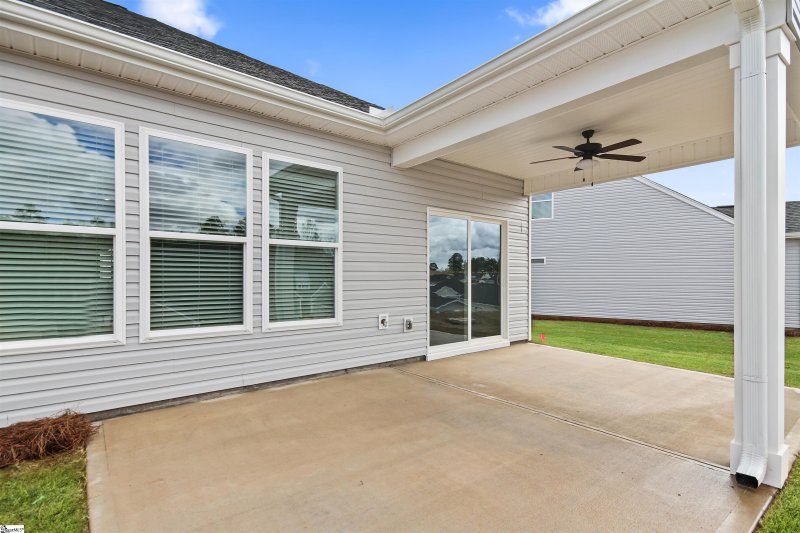 Property image 4 at 909 Maple Grove Way, Greer, SC 29651