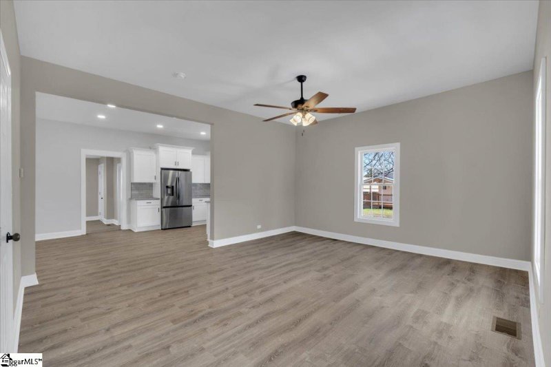 Property image 2 at 4 20th Street, Greer, SC 29651-3124