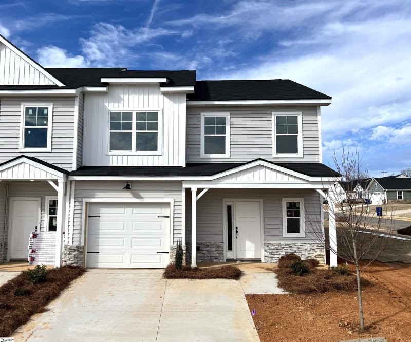 1400 Johnstone Drive