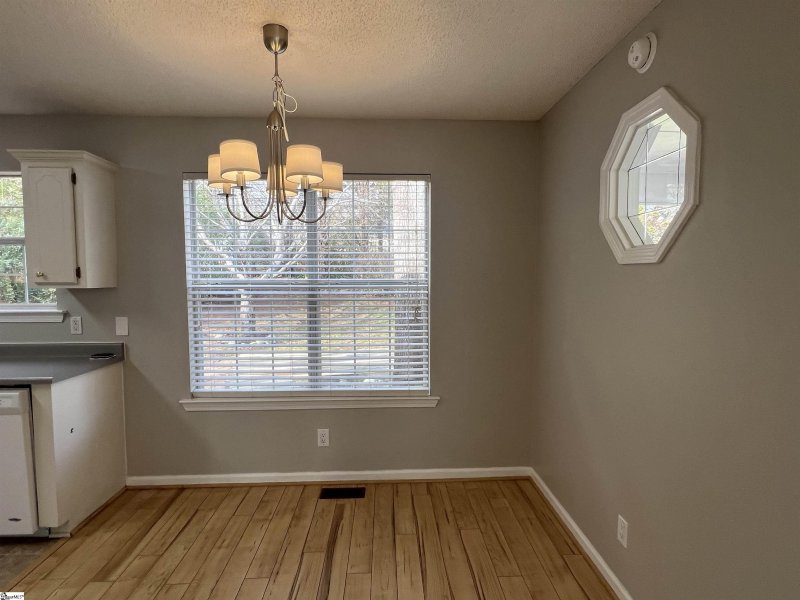 Property image 4 at 14 Wooddale Court, Simpsonville, SC 29681
