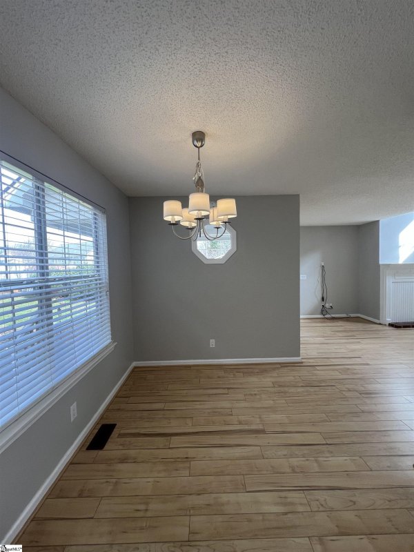 Property image 5 at 14 Wooddale Court, Simpsonville, SC 29681