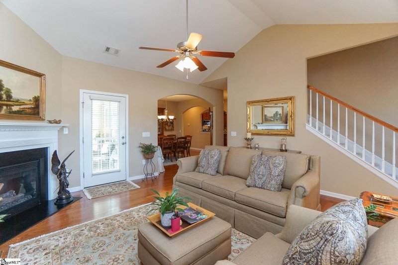 Property image 4 at 101 Champions Pointe, Greenville, SC 29609