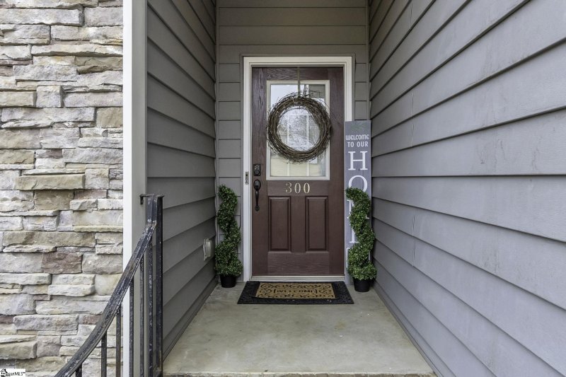 Property image 3 at 300 Jericho Ridge Trail, Easley, SC 29640