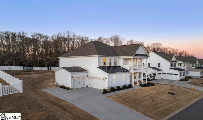 Property image 2 at 211 Deerview Trail, Simpsonville, SC 29680