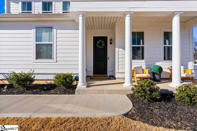 Property image 3 at 211 Deerview Trail, Simpsonville, SC 29680