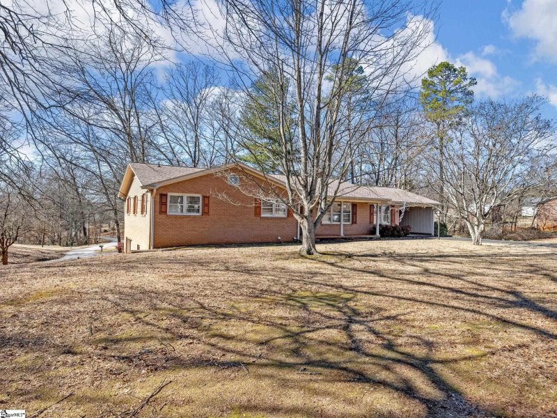 Property image 3 at 232 Overhill Drive, Duncan, SC 29334