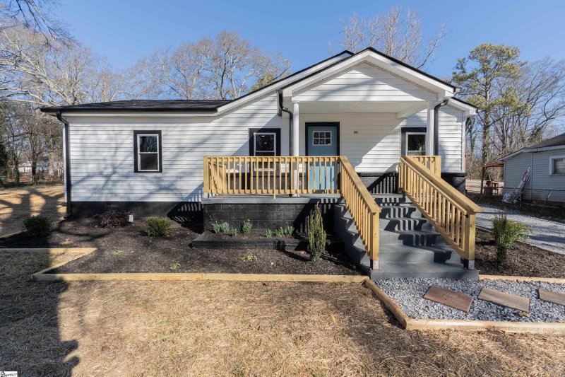 Property image 2 at 902 Jackson Street, Anderson, SC 29625