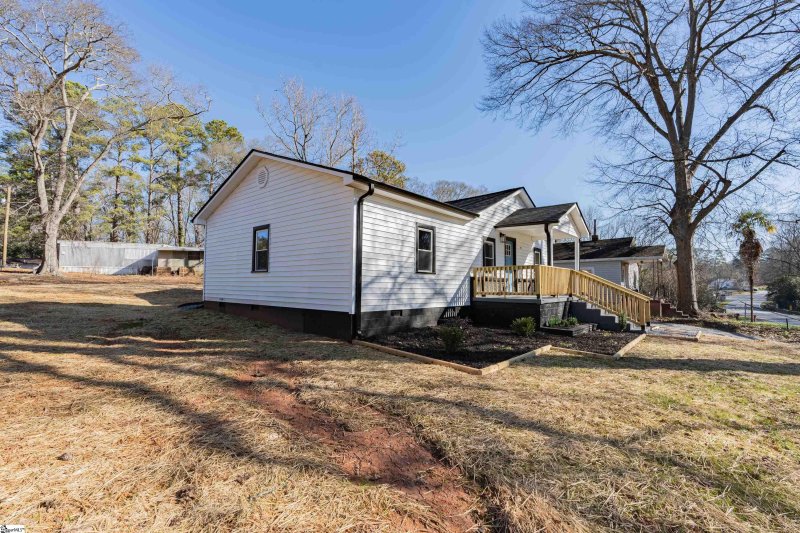 Property image 4 at 902 Jackson Street, Anderson, SC 29625