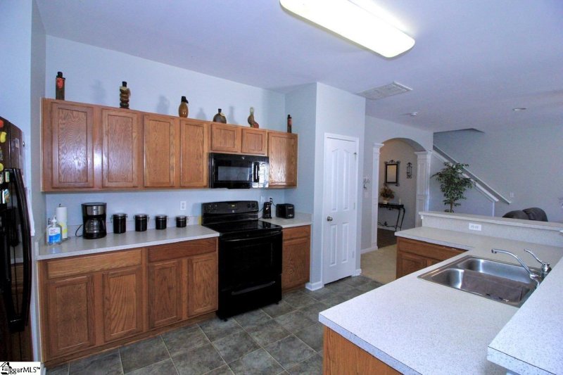 Property image 4 at 4 Sweet Shade Way, Greenville, SC 29605