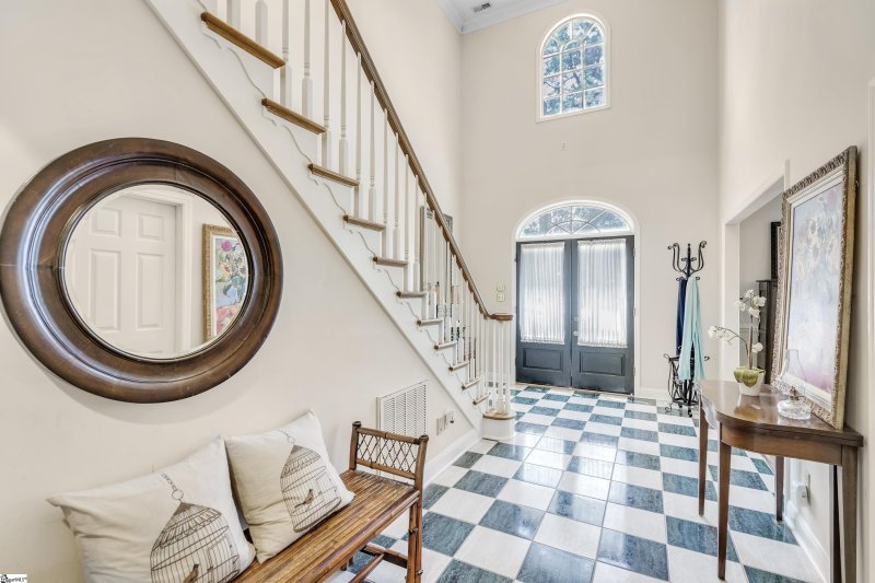 Property image 2 at 200 English Oak Court, Spartanburg, SC 29306