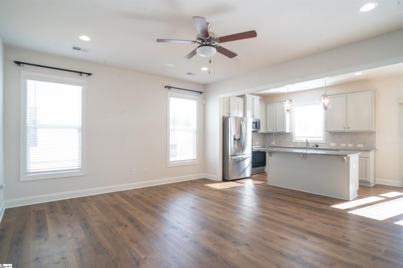 Property image 3 at 706 Wintergarden Place, Simpsonville, SC 29680