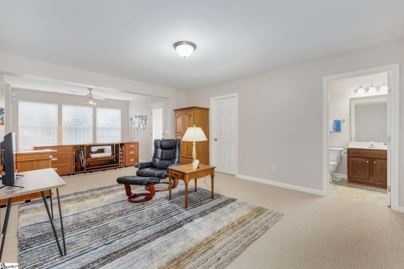 Property image 4 at 125 Sylvan Oak Way, Simpsonville, SC 29681