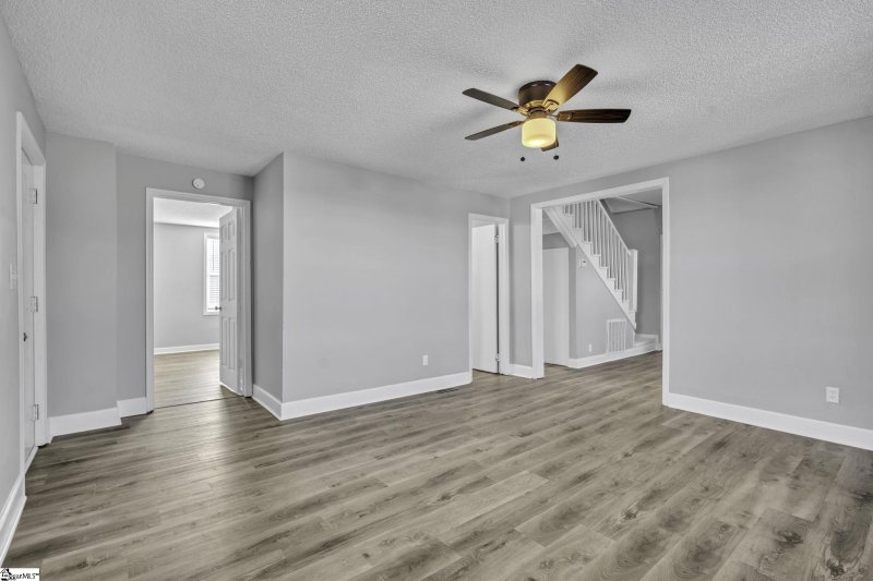 Property image 2 at 516 4th Avenue, Greenville, SC 29609