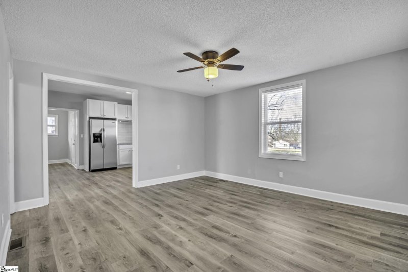 Property image 3 at 516 4th Avenue, Greenville, SC 29609