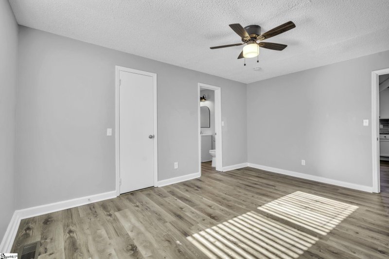 Property image 5 at 516 4th Avenue, Greenville, SC 29609