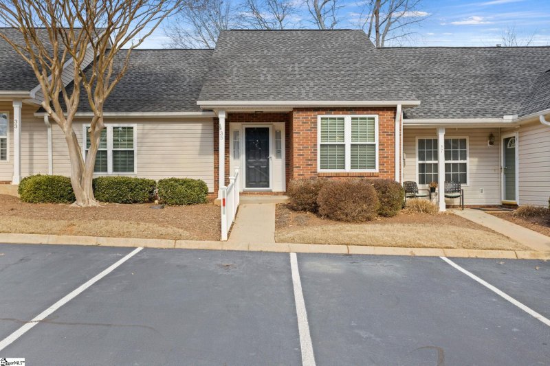 35 Bailess Court