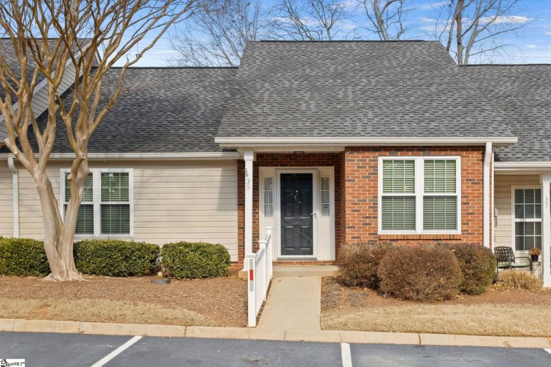 Property image 2 at 35 Bailess Court, Greer, SC 29650