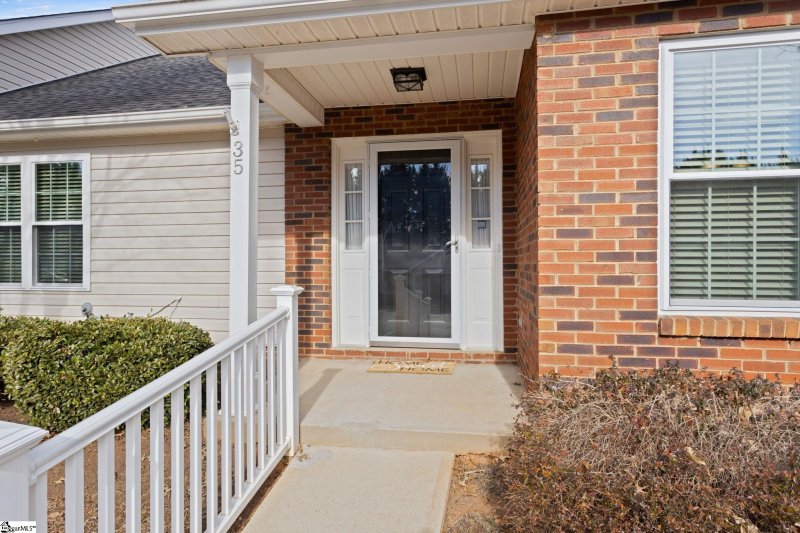 Property image 5 at 35 Bailess Court, Greer, SC 29650