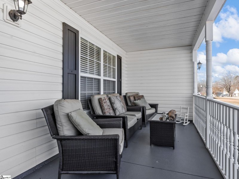 Property image 4 at 326 Bright Wick Court, Boiling Springs, SC 29316-9614