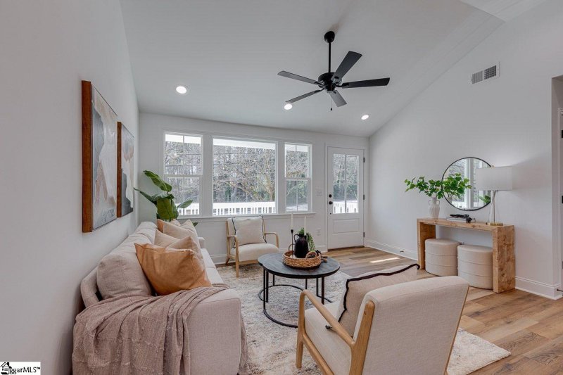 Property image 5 at 1017 Jacobs Road, Greenville, SC 29605