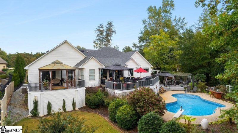 Property image 2 at 546 Suncrest Court, Lyman, SC 29365