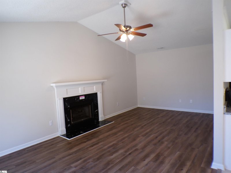 Property image 4 at 34 Winding Creek Way, Simpsonville, SC 29680