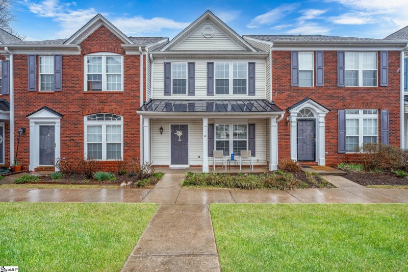 Property image 2 at 174 Spring Crossing Circle, Greer, SC 29650