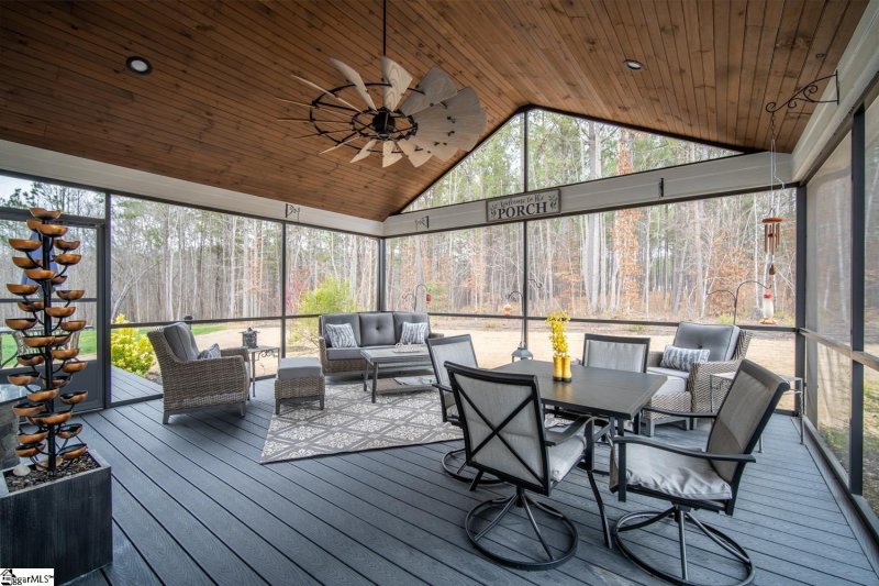 Property image 5 at 9 Black Bear Trail, Taylors, SC 29687