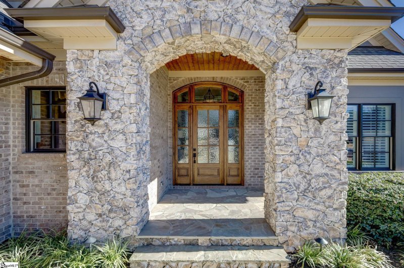 Property image 2 at 310 Redfern Court, Simpsonville, SC 29681