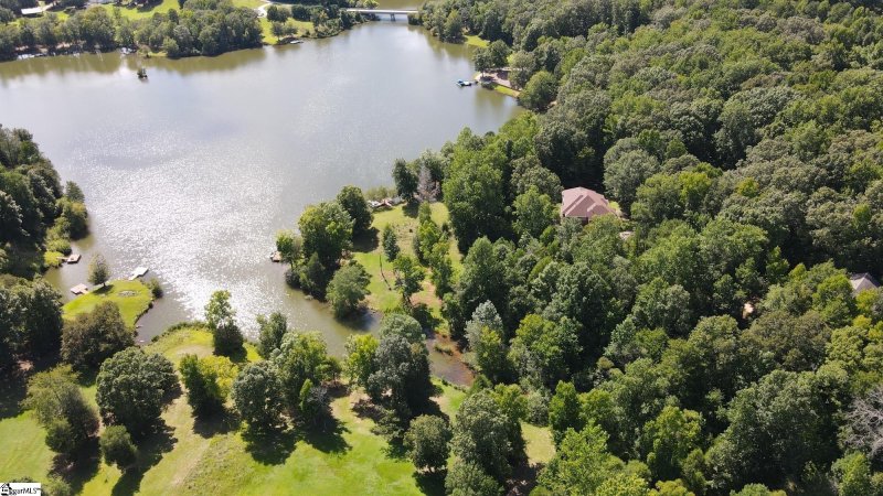 Property image 5 at 205 W Peninsula Drive, Laurens, SC 29360