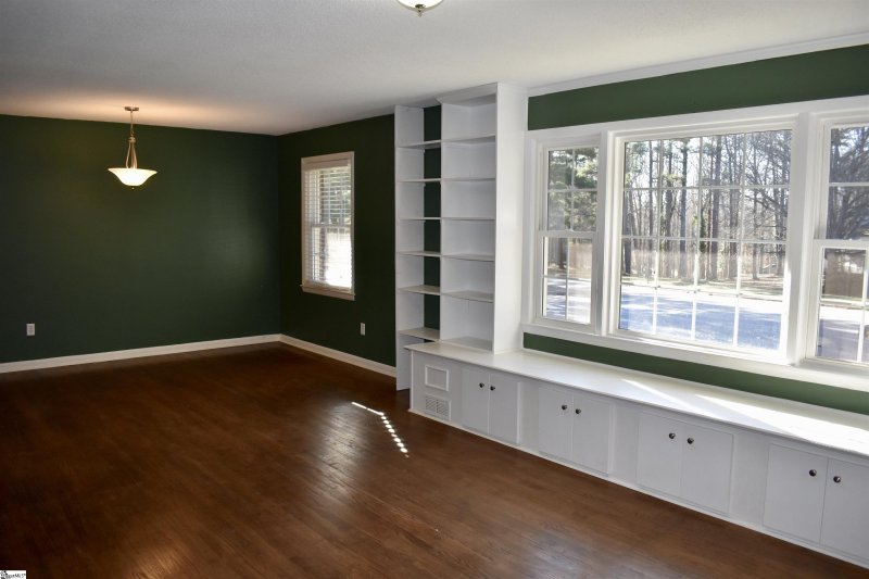 Property image 5 at 805 Lucerne Drive, Spartanburg, SC 29302