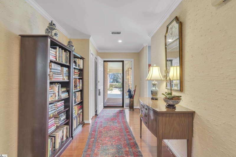 Property image 3 at 207 Sandpiper Way, Greenville, SC 29605