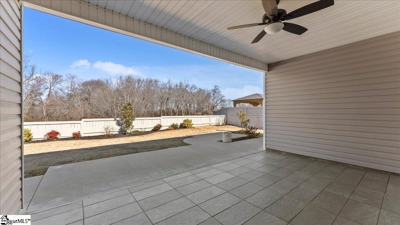 Property image 3 at 562 Elwood Drive, Duncan, SC 29388