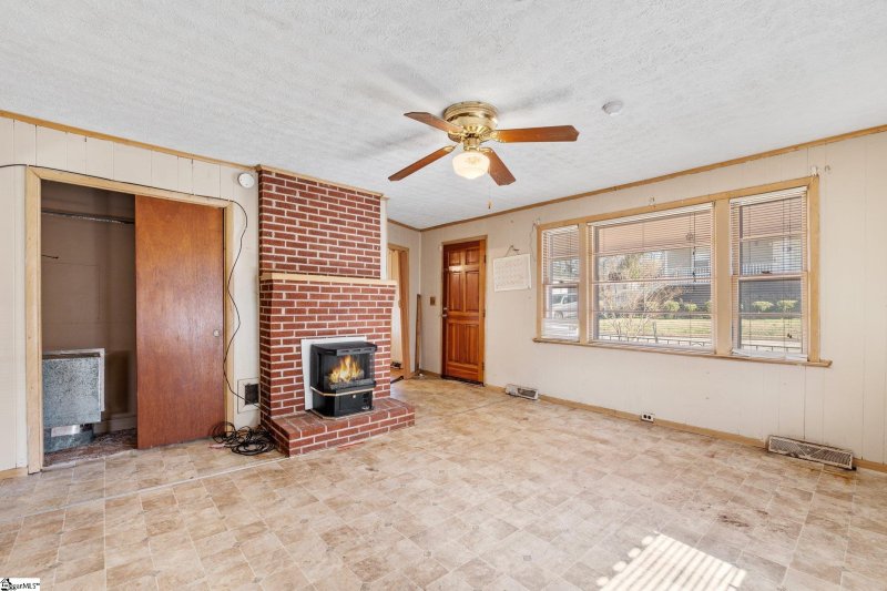 Property image 5 at 5 Furman Street, Greenville, SC 29611