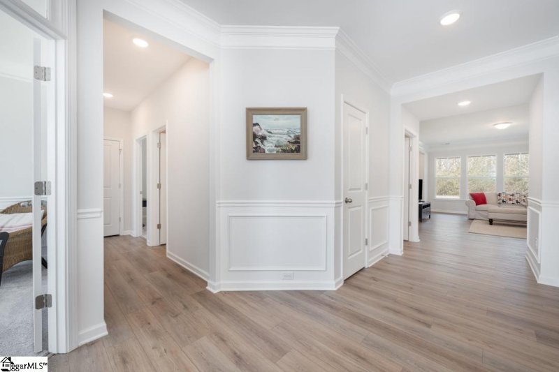 Property image 3 at 811 Wild Orchard Lane, Woodruff, SC 29388