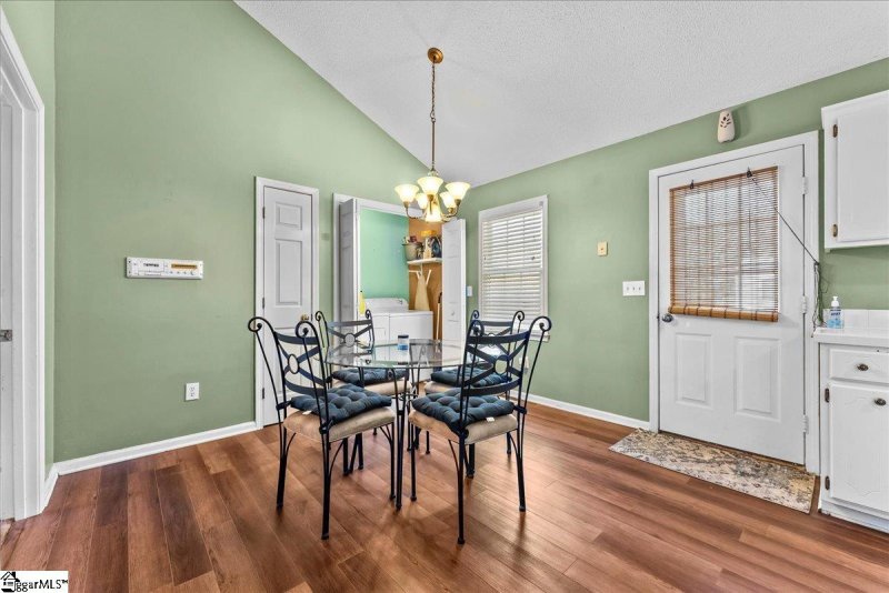 Property image 5 at 602 Oak Valley Drive, Simpsonville, SC 29681