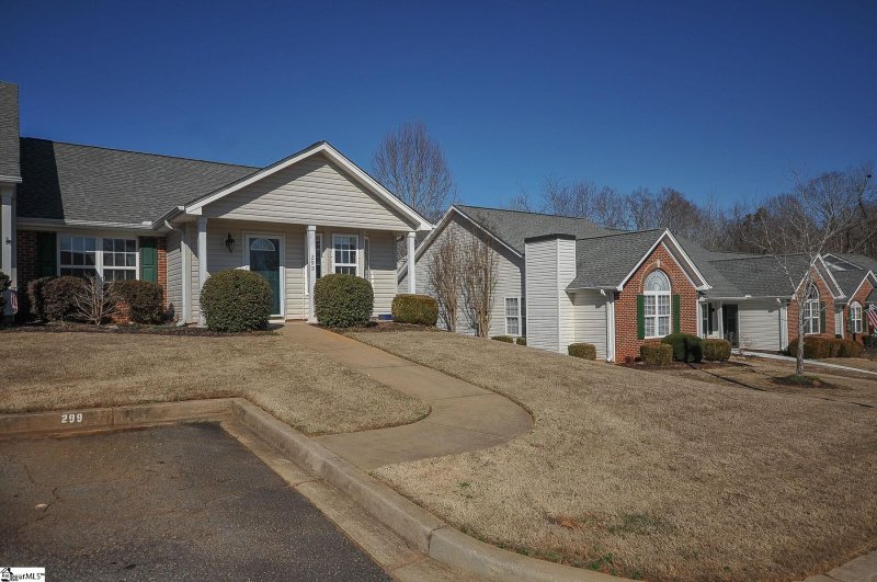 Property image 2 at 299 Weston Valley Drive, Moore, SC 29369