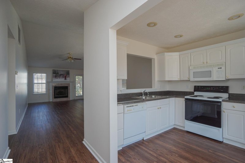 Property image 4 at 299 Weston Valley Drive, Moore, SC 29369