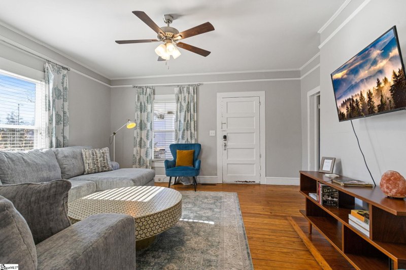 Property image 4 at 101 Bud Street, Greenville, SC 29617