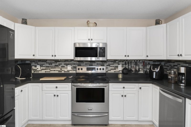 Property image 3 at 208 Dexter Bend Court, Fountain Inn, SC 29644