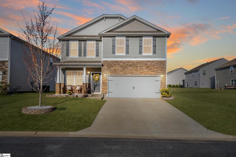 4 Corbel Drive