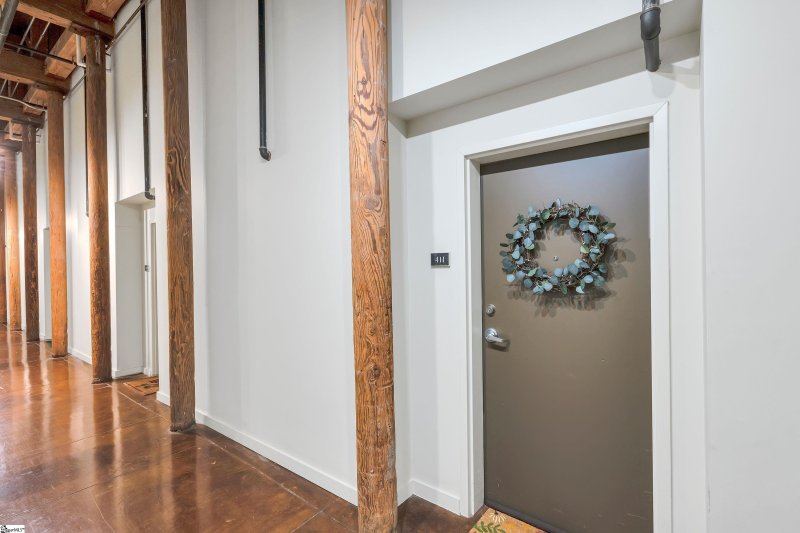 Property image 5 at 400 Mills Avenue, Greenville, SC 29605