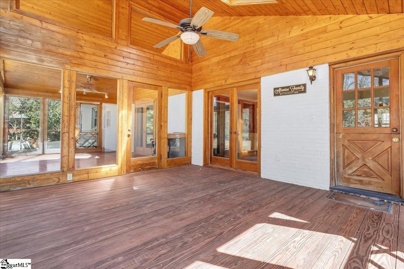 Property image 5 at 105 Independence Drive, Greenville, SC 29615