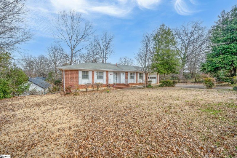 Property image 2 at 22 French Lane, Greenville, SC 29605