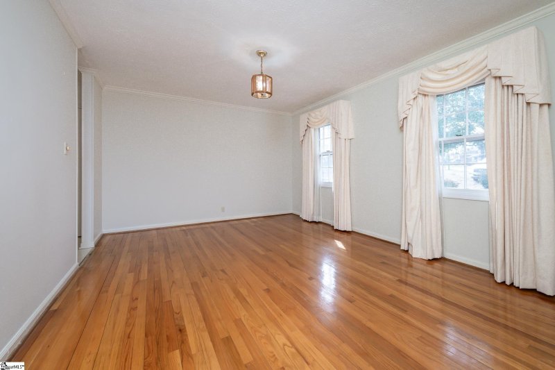 Property image 4 at 22 French Lane, Greenville, SC 29605