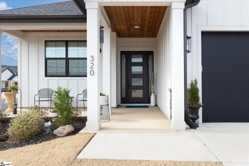 Property image 3 at 320 PLEASANT BROOK Road, Simpsonville, SC 29680-2488