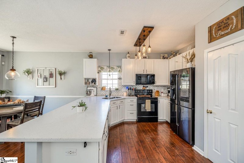 Property image 4 at 712 Waterbrook Lane, Greer, SC 29651