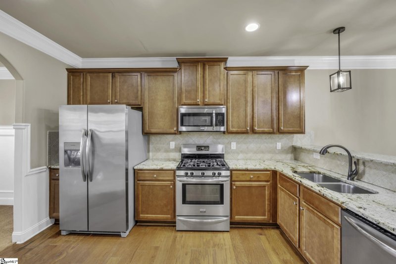 Property image 5 at 324 Barrett Chase Drive, Simpsonville, SC 29680